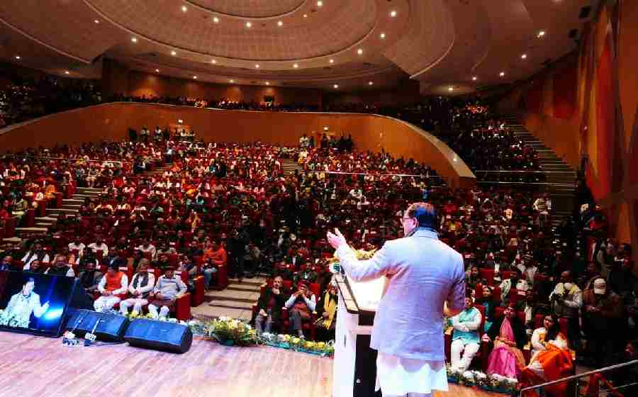 मुख्यमंत्री धामी ने हिमालयन कल्चरल सेंटर गढ़ी कैंट में आयोजित प्रथम “समान नागरिक संहिता दिवस” को किया संबोधित