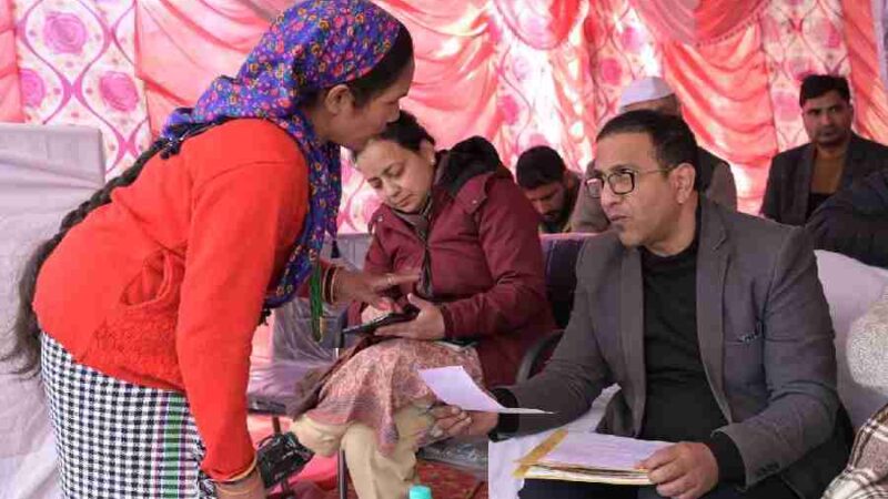 सीएम धामी के नेतृत्व में जनसेवा का नया रिकॉर्ड, 484 कैम्पों से 3.89 लाख से अधिक लोग लाभान्वित