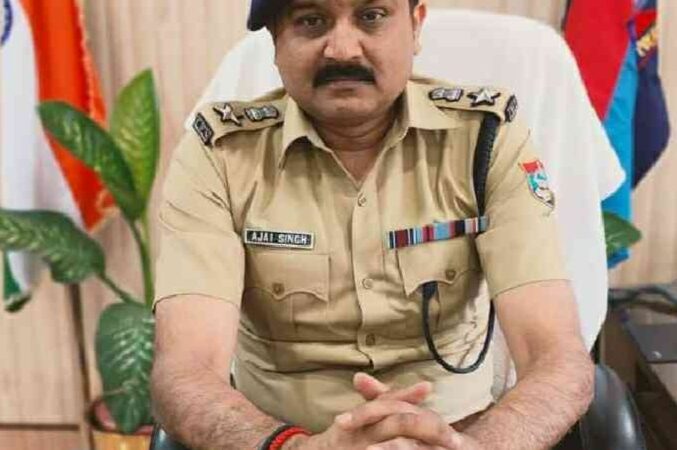 कोतवाली नगर क्षेत्र मे हुई युवती की हत्या के प्रकरण में एसएसपी ने एसआईटी को सौंपी जांच