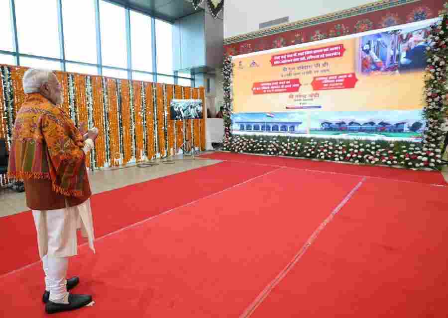 प्रधानमंत्री मोदी द्वारा आदमपुर हवाई अड्डे को गुरु रविदास महाराज के नाम समर्पित करना सामाजिक समरसता की दिशा में ऐतिहासिक कदम: मुख्यमंत्री धामी