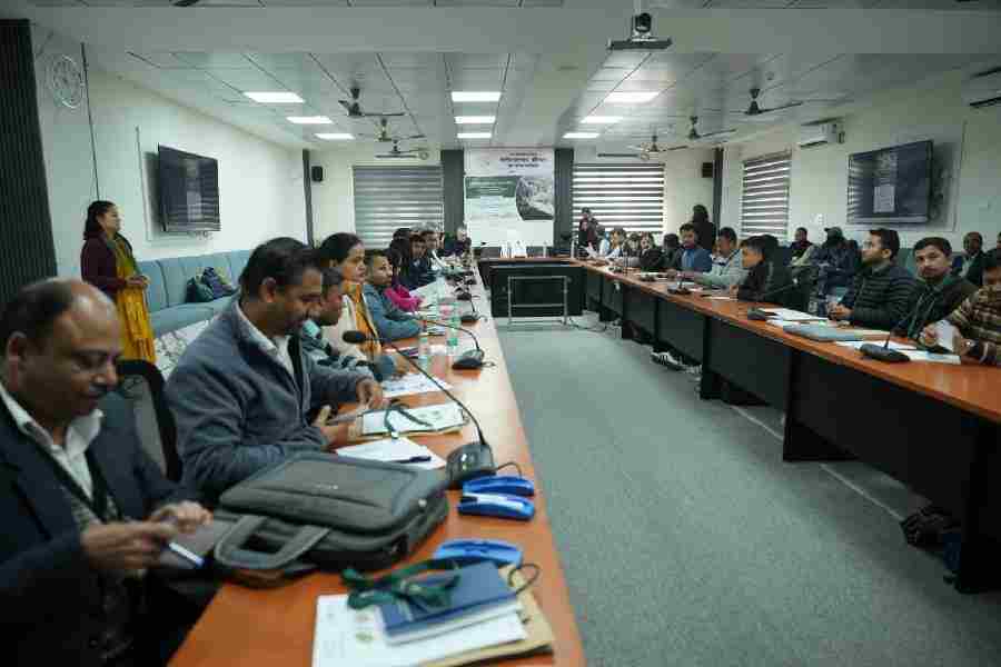 यूएलएमएमसी की ओर से पांच दिवसीय अंतरराष्ट्रीय कार्यशाला का आयोजन, हिमालयी क्षेत्रों में भूस्खलन से निपटने पर मंथन देश-विदेश के वैज्ञानिक और विशेषज्ञ देहरादून में जुटे