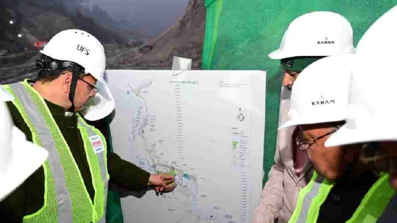 मुख्यमंत्री धामी ने जमरानी बहुउद्देशीय बांध परियोजना के अंतर्गत चल रहे निर्माण कार्यों का किया स्थलीय निरीक्षण