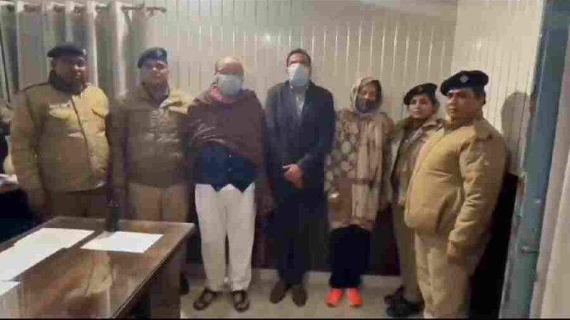 तिब्बती मार्केट में हुई युवक की हत्या का दून पुलिस ने किया खुलासा, घटना की साजिश में शामिल मृतक की माँ सहित 2 अन्य सहयोगियों को पुलिस ने किया गिरफ्तार, मृतक व्यक्ति का अपनी माँ व उसके सहयोगियों के साथ सम्पत्ति को लेकर चल रहा था विवाद