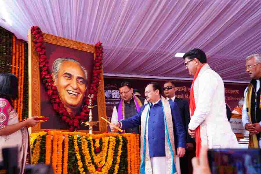 स्वामी राम हिमालयन विश्वविद्यालय का आठवां दीक्षांत समारोह गरिमामय रूप से संपन्न, “डिग्री के साथ मानवता की सेवा का दायित्व भी जुड़ा है”- जेपी नड्डा, “युवा शक्ति ही उत्तराखंड और राष्ट्र की सबसे बड़ी ताकत”- मुख्यमंत्री धामी