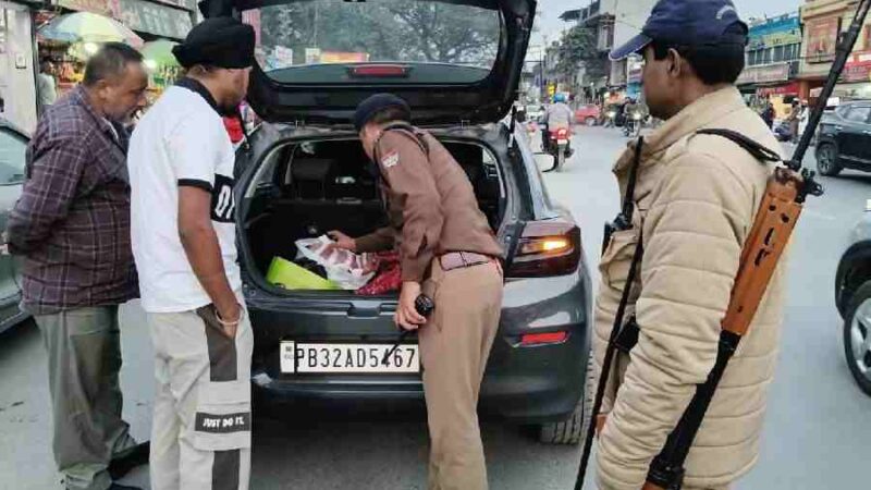 एसएसपी देहरादून के निर्देशों अलर्ट मोड पर दून पुलिस, सम्पूर्ण जनपद में दून पुलिस द्वारा आकस्मिक रूप से चलाया गया सघन चेकिंग अभियान