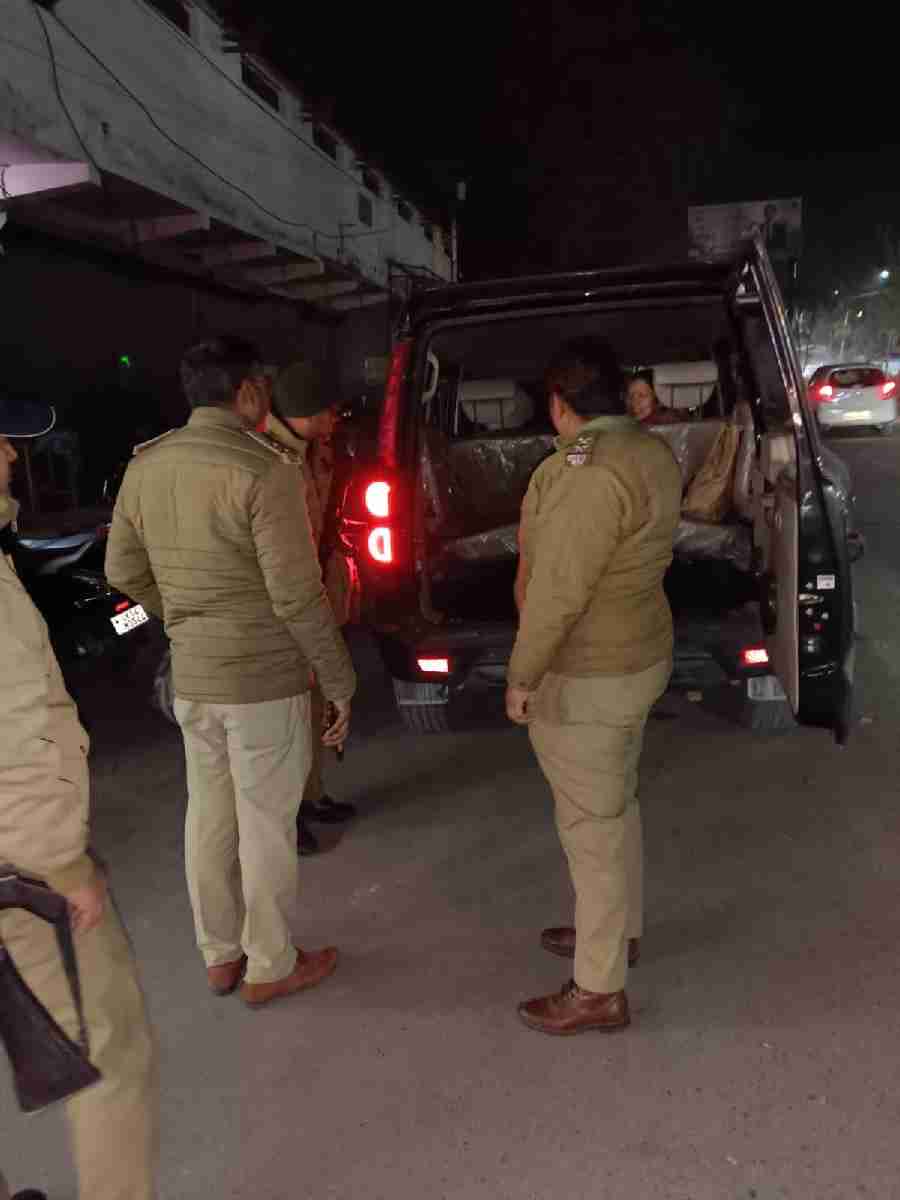 कमान संभालते ही एक्शन में दिखे दून पुलिस कप्तान, पुलिस की विजिबिलिटी बढाते हुए आपराधिक घटनाओ पर प्रभावी अंकुश लगाने के लिये जनपद में 20 चैकिंग प्वांइट किये निर्धारित