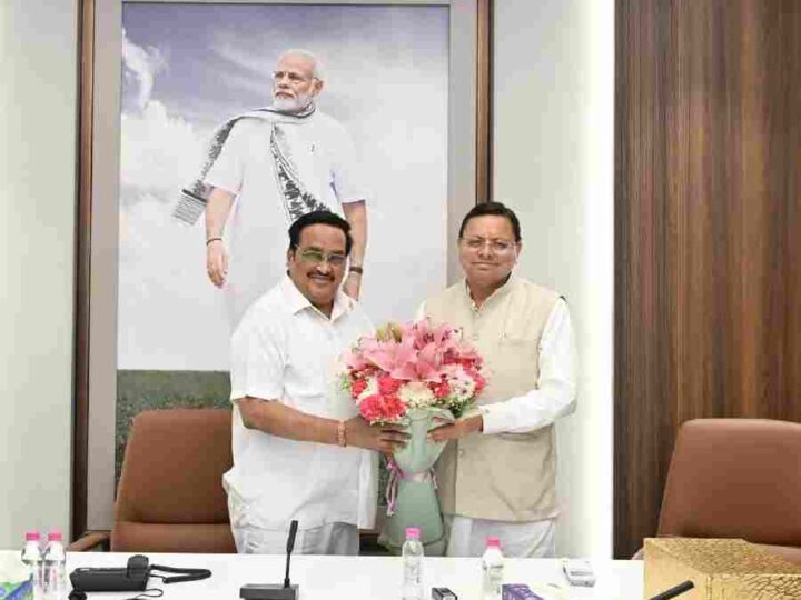 मुख्यमंत्री धामी ने नई दिल्ली में केंद्रीय जल शक्ति मंत्री सी. आर. पाटिल से की शिष्टाचार भेंट, वर्ष 2027 में हरिद्वार में आयोजित होने वाले महाकुंभ की तैयारियों तथा नमामि गंगे से संबंधित परियोजनाओं पर विस्तृत चर्चा की