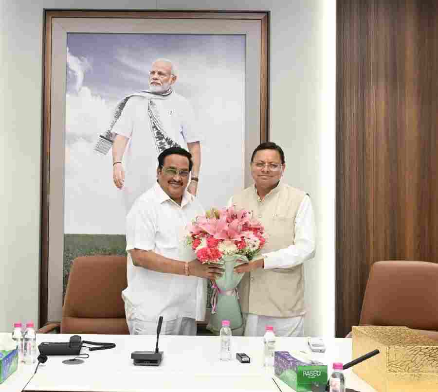 मुख्यमंत्री धामी ने नई दिल्ली में केंद्रीय जल शक्ति मंत्री सी. आर. पाटिल से की शिष्टाचार भेंट, वर्ष 2027 में हरिद्वार में आयोजित होने वाले महाकुंभ की तैयारियों तथा नमामि गंगे से संबंधित परियोजनाओं पर विस्तृत चर्चा की