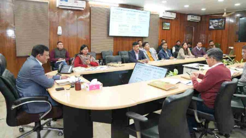 मुख्य सचिव की अध्यक्षता में नेशनल आयुष मिशन उत्तराखंड की समीक्षा बैठक
