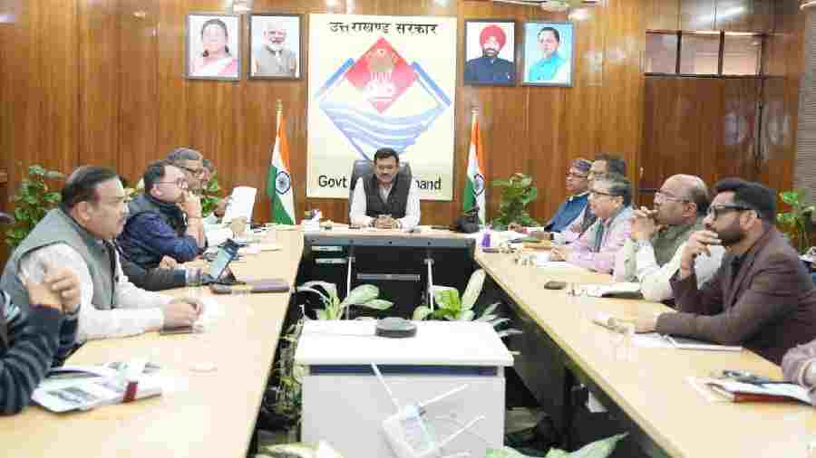 उत्तराखंड CAMPA परियोजना संचालन समिति की 12वीं बैठक सम्पन्न, प्रत्येक डिवीजन में बड़े मृदा-जल संरक्षण प्रोजेक्ट के निर्देश