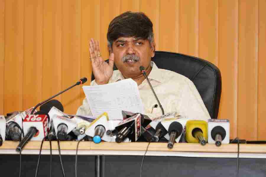 2024-25 में राज्य का सकल घरेलू उत्पाद (जीएसडीपी) ₹ 3,81,889 करोड़ का रहा, 2021-22 के मुकाबले जीएसडीपी में आया डेढ़ गुना से ज्यादा का उछाल, वर्ष 2024 -25 में प्रति व्यक्ति आय बढ़कर हुई ₹ 2,73,921