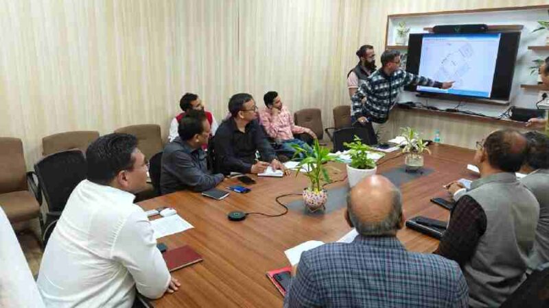 नैनीताल की झीलों का होगा कायाकल्प, भीमताल-नौकुचियाताल और कमल ताल विकास योजनाओं को मिली रफ्तार सचिव डॉ आर राजेश कुमार ने ली झीलों के पुनर्विकास और सौंदर्यीकरण परियोजना से जुड़ी विभिन्न योजनाओं की समीक्षा बैठक