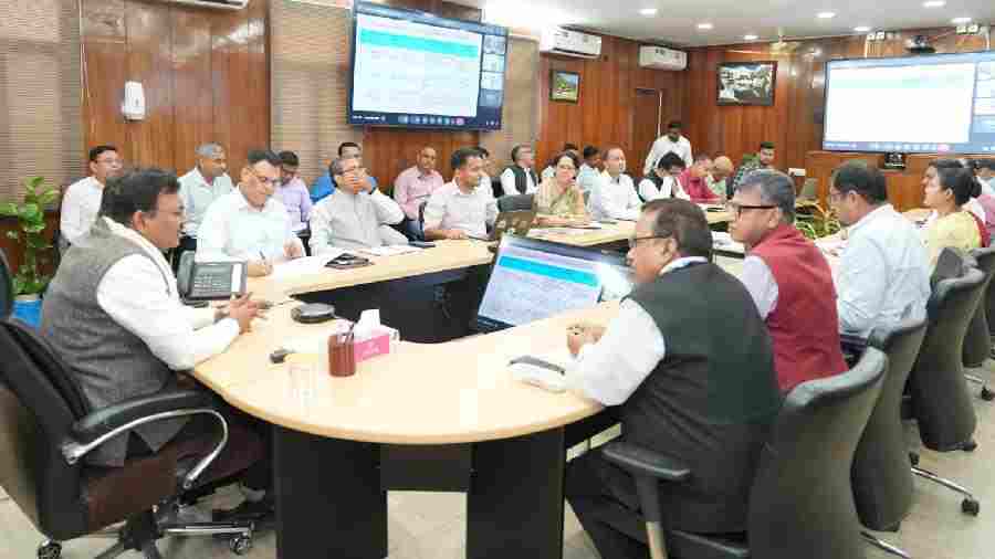 मुख्य सचिव की अध्यक्षता में आयोजित हुई राज्य ब्रॉडबैंड समिति की बैठक, दुर्गम क्षेत्रों में फाइबर केबल एवं वाईफाई के माध्यम से कनेक्टिविटी उपलब्ध कराई जाए- मुख्य सचिव