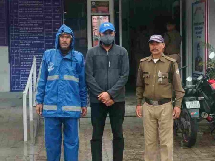 इनोवा कार को खतरनाक तरीके से दौड़ाकर मोटरसाइकिल सवार व्यक्ति की मृत्यु करने वाले को पुलिस ने भेजा जेल