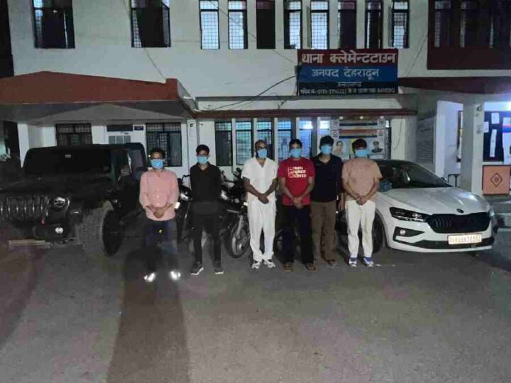 एसएसपी दून के निर्देशों पर दून पुलिस की बड़ी कार्यवाही, ड्रंक एंड ड्राइव, रैश ड्राइविंग तथा यातायात नियमो के उल्लंघन पर 84 वाहनों को पुलिस ने किया सीज़