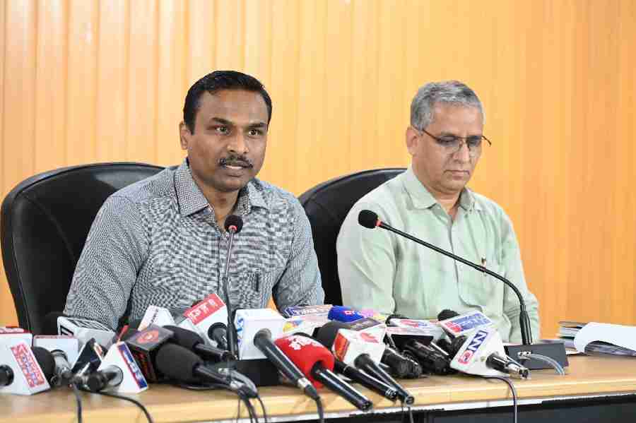 1 अप्रैल से चलेगा प्री-SIR में मैपिंग का सघन अभियान, 85% मैपिंग पूरी, कम मैपिंग वाले बूथ पर स्पेशल फोकस