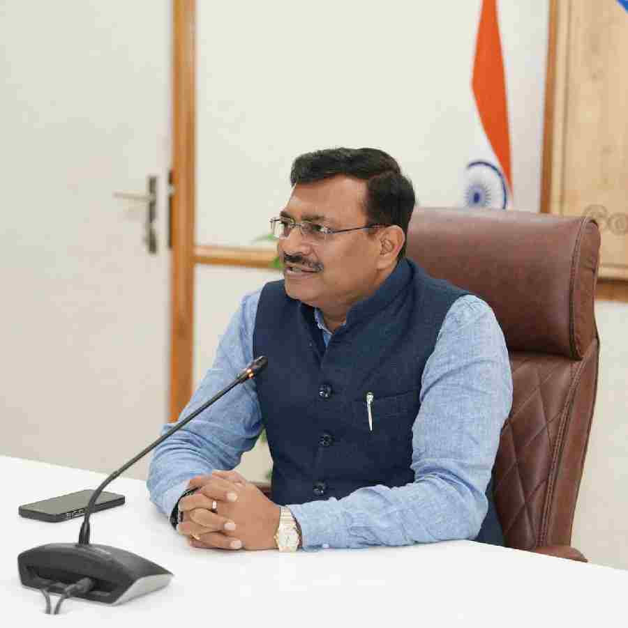 गैस, ईंधन व आवश्यक वस्तुओं की पर्याप्त आपूर्ति सुनिश्चित, पैनिक होने की आवश्यकता नहीं-मुख्य सचिव