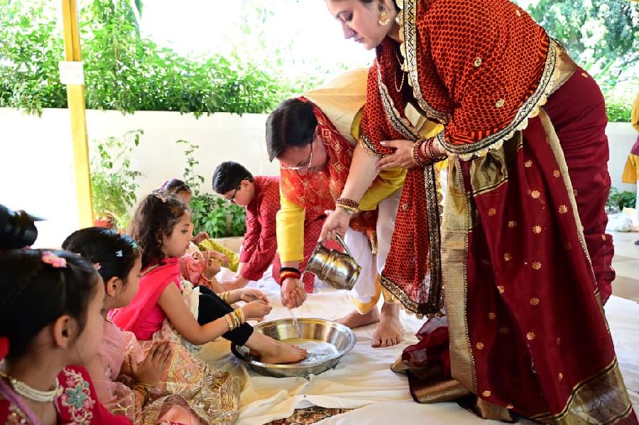 मुख्यमंत्री धामी ने रामनवमी के पावन अवसर पर मुख्यमंत्री आवास में किया कन्या पूजन, प्रदेश की खुशहाली की कामना