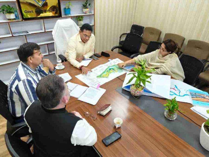 ऋषिकेश महायोजना–2031: अव्यवस्थित विकास से सुनियोजित भविष्य की ओर बड़ा कदम, मुख्यमंत्री धामी के निर्देशों पर सचिवालय में मंथन, तपोवन क्षेत्र की चुनौतियों के समाधान पर खास जोर