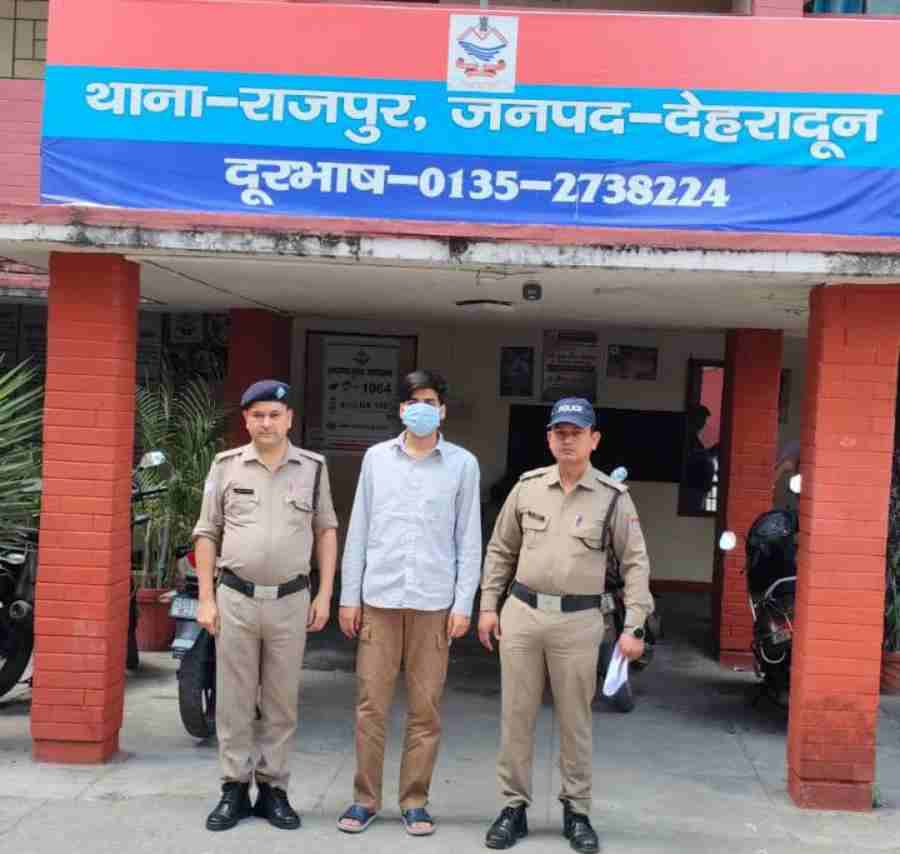 राजपुर क्षेत्र में हुई रिटायर्ड ब्रिगेडियर की हत्या के प्रकरण में 1 और अभियुक्त को पुलिस ने किया गिरफ्तार