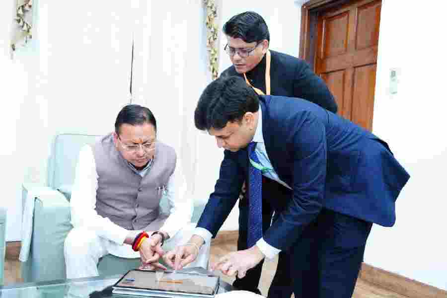 मुख्यमंत्री धामी ने की जनगणना 2027 के लिए स्व-गणना, डिजिटल जनगणना में उत्तराखंड ने बढ़ाया कदम, मुख्यमंत्री ने की सक्रिय भागीदारी, सीएम धामी ने जनता से की अपील-स्वयं करें स्व-गणना, बनें भागीदार