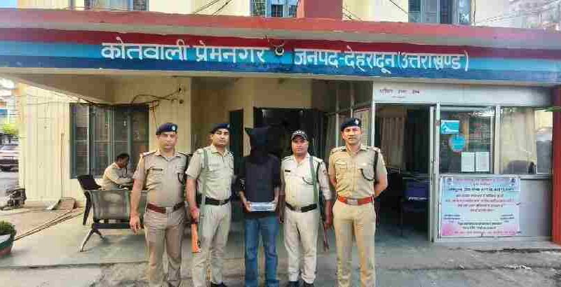 आप्रेशन प्रहार के अन्तर्गत राज्य एसटीएफ की एक और बड़ी कार्यवाही, थाना प्रेमनगर क्षेत्र से आंतकी गतिविधियों में संलिप्त को किया गिरफ्तार, गिरफ्तार संदिग्ध भेज रहा था देहरादून स्थित प्रतिष्ठित सरकारी व सैन्य संस्थानों की लोकेशन व फुटेज पाकिस्तान, तहरीक-ए-तालिबान-हिन्दुस्तान (TTH) की भारत में विस्तार की थी योजना