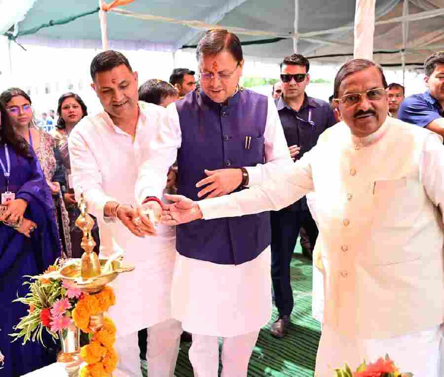 सीएम धामी ने नैनीताल जनपद के भीमताल स्थित बिड़ला इंस्टीट्यूट ऑफ एप्लाइड साइंसेज में तीन दिवसीय तकनीकी एवं सांस्कृतिक वार्षिकोत्सव ‘स्पेक्ट्रम 2026’ का किया भव्य शुभारंभ