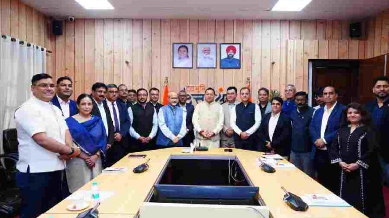 मुख्यमंत्री धामी से “इंडिया डिजिटल इंपॉवरमेंट मीट एंड अवॉर्ड” समारोह के आयोजकों ने की शिष्टाचार भेंट