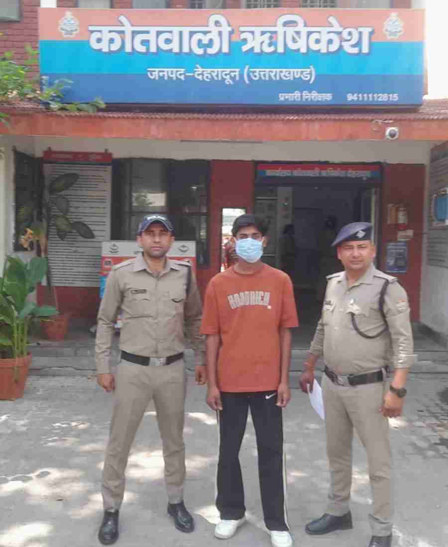 नाबालिक का पीछा कर उसके साथ छेड़छाड़ करने तथा उसे बहला फुसलाकर अपने साथ ले जाने का प्रयास करने वाले अभियुक्त को पुलिस ने किया गिरफ्तार