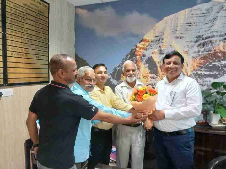 अमजा प्रतिनिधि मंडल ने की महानिदेशक सूचना से शिष्टाचार भेंट