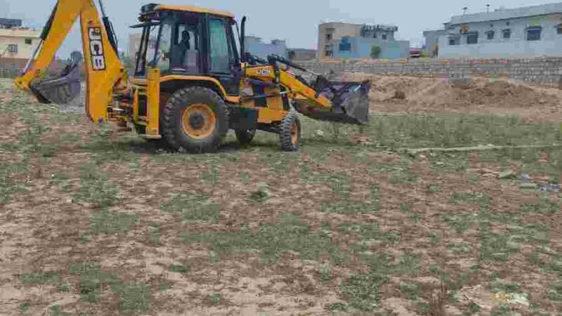 अवैध प्लॉटिंग पर एमडीडीए का सख्त एक्शन, मेहुवाला में 10 बीघा जमीन पर विकसित हो रही अवैध कॉलोनी ध्वस्त