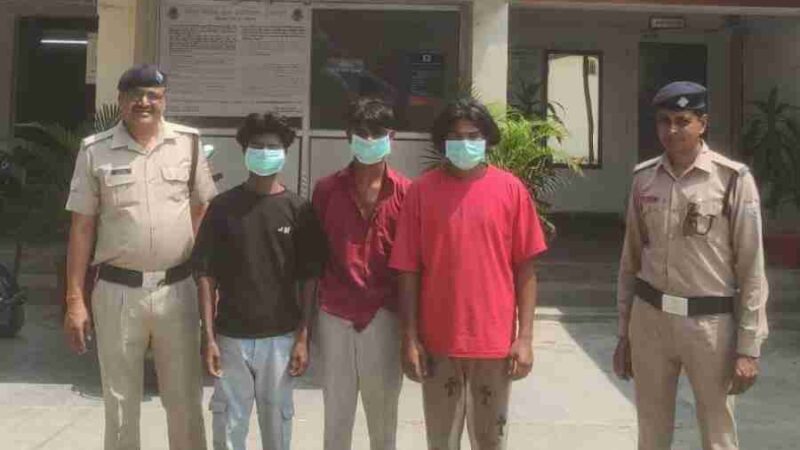सार्वजनिक स्थान पर उत्पात मचाकर शांति व्यवस्था भंग करने वाले 3 अभियुक्तो को दून पुलिस ने किया गिरफ्तार
