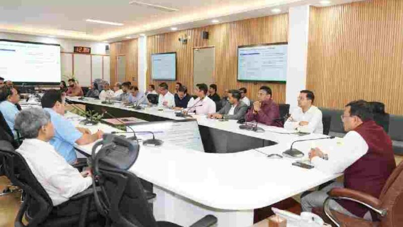 मुख्य सचिव ने की प्रदेश के रोपवे प्रोजेक्ट की समीक्षा ब्रिडकुल करेगा रोपवे के लिए रेगुलेटरी बॉडी का कार्य जागेश्वर धाम परियोजना में रोपवे को किया जाए शामिल: मुख्य सचिव