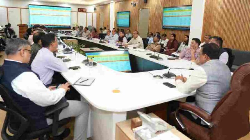 मुख्य सचिव ने ली वन स्टेट वन ग्लोबल डेस्टिनेशन को लेकर बैठक टिहरी क्षेत्र को ग्लोबल डेस्टिनेशन के रूप में किया जाए विकसित- मुख्य सचिव