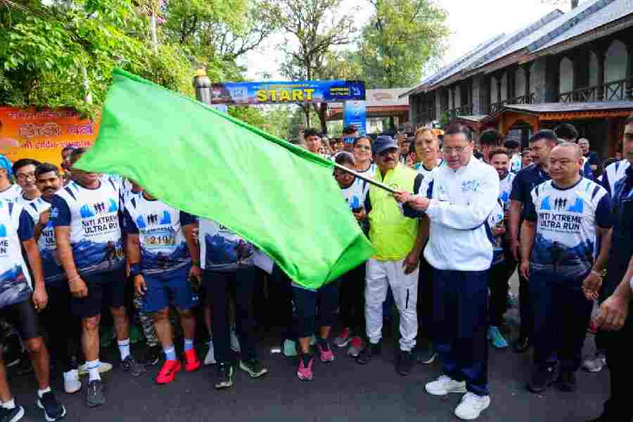 मुख्यमंत्री धामी ने नीति एक्सट्रीम अल्ट्रा रन 2026 के काउंटडाउन रन को किया फ्लैग ऑफ