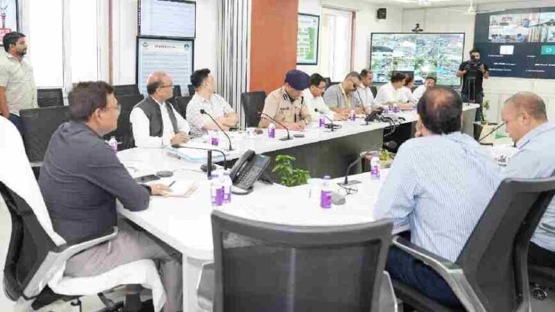 मुख्य सचिव ने की चारधाम यात्रा की समीक्षा सम्बन्धित जिलाधिकारियों को दिए आवश्यक दिशा निर्देश, मानसून सीजन को देखते हुए यात्रा को सुचारू रखने के लिए पहले से की जाएं तैयारियां-मुख्य सचिव