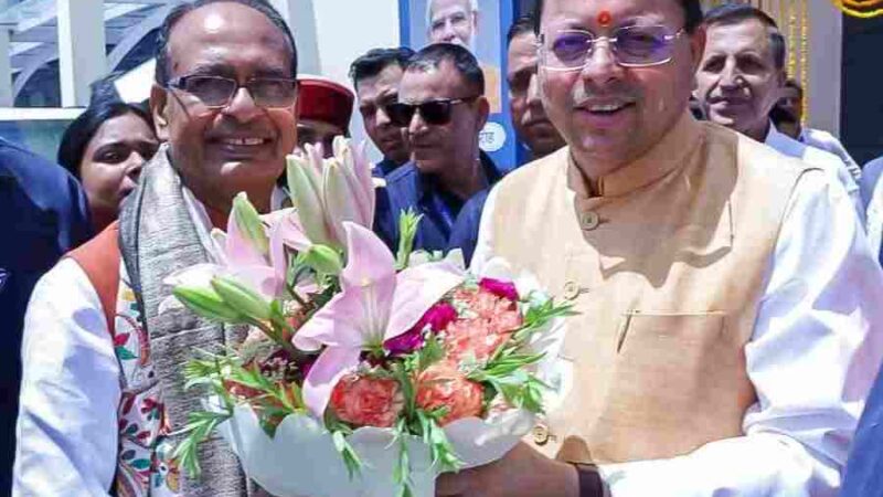 सीएम धामी ने नई दिल्ली में आयोजित केंद्रीय कृषि व किसान कल्याण एवं ग्रामीण विकास मंत्री शिवराज सिंह चैहान की सद्यः प्रकाशित पुस्तक ‘अपनापन-नरेंद्र मोदी संग मेरे अनुभव’ के लोकार्पण कार्यक्रम में किया प्रतिभाग
