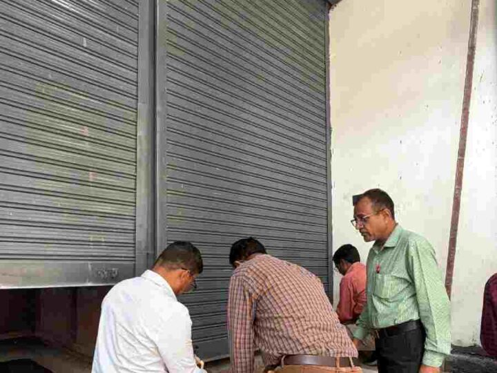 एमडीडीए की बड़ी कार्रवाई अवैध निर्माणों पर चला प्रशासनिक बुलडोजर, कई व्यवसायिक भवन सील, मसूरी, ऋषिकेश और देहरादून में संयुक्त अभियान, अवैध प्लॉटिंग पर ध्वस्तीकरण