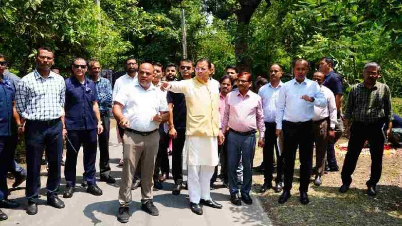 मुख्यमंत्री आवास परिसर में 3-बी गार्डन (बी-फ्रेंडली, बटरफ्लाई-फ्रेंडली एवं बर्ड-फ्रेंडली गार्डन) के निर्माण कार्य का शुभारम्भ