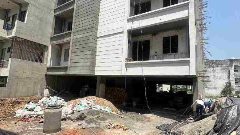 अवैध निर्माणों पर एमडीडीए का बड़ा वार, कुल्हान और चन्द्रवनी में चार भवन सील, बिना स्वीकृत मानचित्र बन रहे फ्लैट और डुप्लैक्स भवनों पर कार्रवाई, नियमों से समझौता नहीं, अवैध निर्माणों पर जारी रहेगा सख्त अभियान- बंशीधर तिवारी
