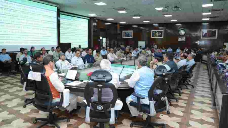 सीएम धामी ने मानसून सीजन की तैयारियों की समीक्षा करते हुए अधिकारियों को दिए निर्देश, मानसून से पहले सभी तैयारियां पूरी करें अधिकारी- मुख्यमंत्री