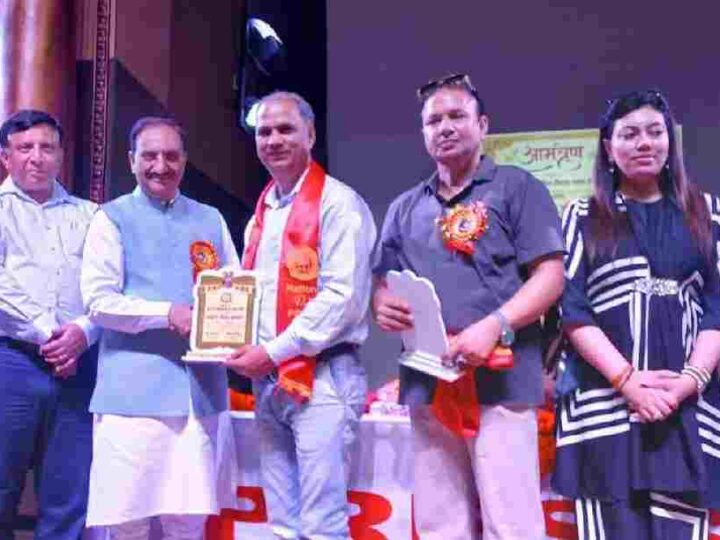 राष्ट्रीय गौरव सम्मान से सम्मानित हुए विशाल त्यागी, पूर्व मुख्यमंत्री एवं प्रख्यात शिक्षाविद् डॉ. रमेश पोखरियाल ‘निशंक’ ने किया सम्मान