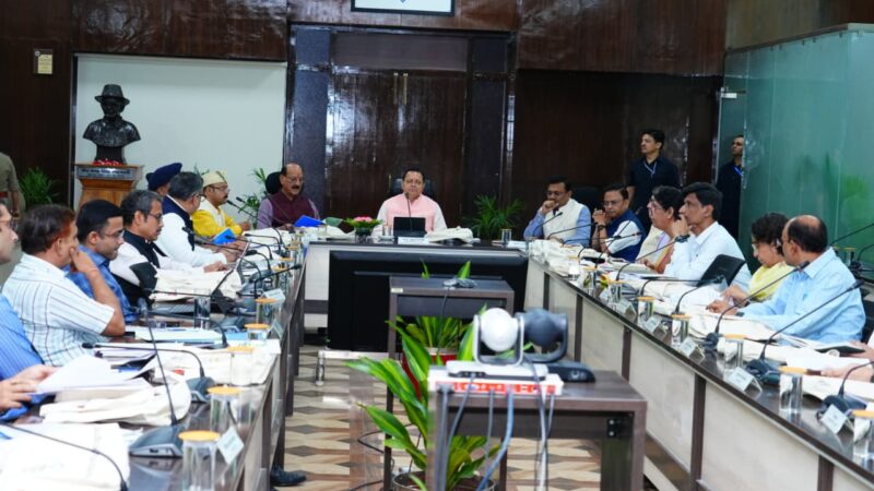 मुख्यमंत्री पुष्कर सिंह धामी के निर्देश – वन्य जीव आधारित पयर्टन से बढ़ाई जाए स्थानीय लोगों की आर्थिकी
