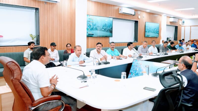 प्रदेशभर में स्वतंत्रता दिवस का हो भव्य आयोजनः मुख्य सचिव, राज्य एवं जनपद स्तरीय खेल प्रतियोगिताएं हों आयोजित