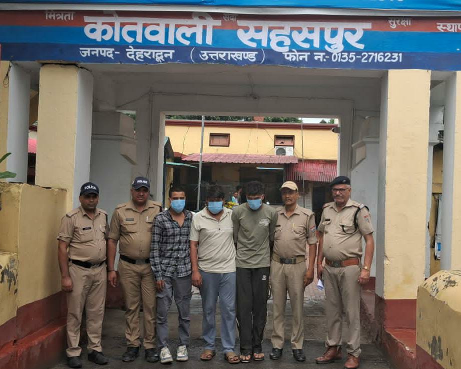 दून पुलिस को मिली बड़ी सफलता, बैरागीवाला हत्या कांड में मुख्य आरोपी सहित 3 अभियुक्तो को हरियाणा से किया गिरफ्तार, अब तक कुल 9 अभियुक्तों को किया जा चुका है गिरफ्तार