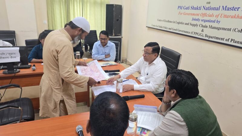 तीसरे दिन भी जारी रहा देहरादून महायोजना-2041 पर जनसंवाद, सेक्टर-03 के नागरिकों ने रखे सुझाव और आपत्तियां