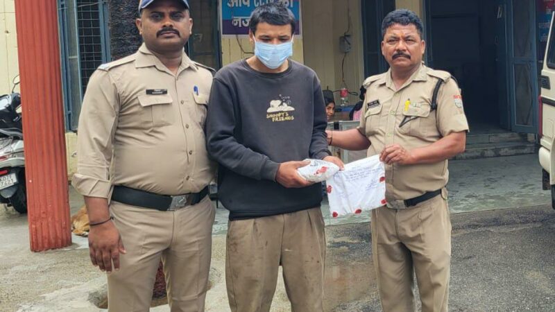 प्रेम नगर क्षेत्र में एटीएम तोडकर चोरी का प्रयास करने वाले अभियुक्त को पुलिस ने किया गिरफ्तार