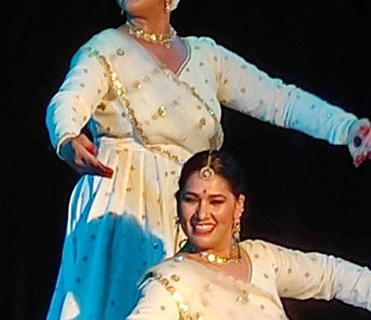 उत्तराखंड की बेटी दामिनी बिष्ट ने दिल्ली में दी कथक की शानदार प्रस्तुति, सभी दर्शकों का जीता दिल