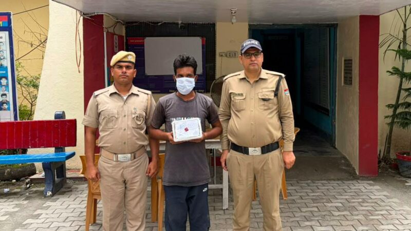 मंदिर में हुई चोरी की घटना का 24 घण्टे में दून पुलिस ने किया खुलासा, एक अभियुक्त गिरफ्तार