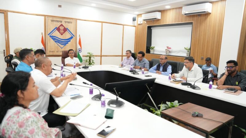 प्रमुख सचिव ने की चम्पावत विधान सभा क्षेत्र की सीएम घोषणाओं की समीक्षा